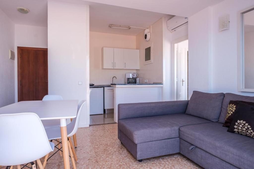 Jacaranda Apartments & Studios Es Canar  Exterior photo